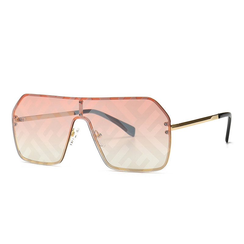 One-Piece Lens Sunglasses Women Fashion All-match Square Glasses Broad Frame Mirror Coating Lens UV400 Polarization Glasses
One-Piece Lens Sunglasses Women Fashion All-match Square Glasses Broad Frame Mirror Coating Lens UV400 Polarization Glasses