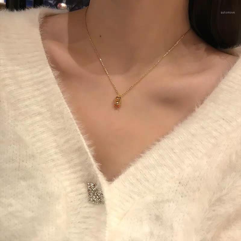 Simple temperament small yellow duck pendant necklace female tide INS net red personality decoration clavicle chain Korean versi1
Simple temperament small yellow duck pendant necklace female tide INS net red personality decoration clavicle chain Korean versi1