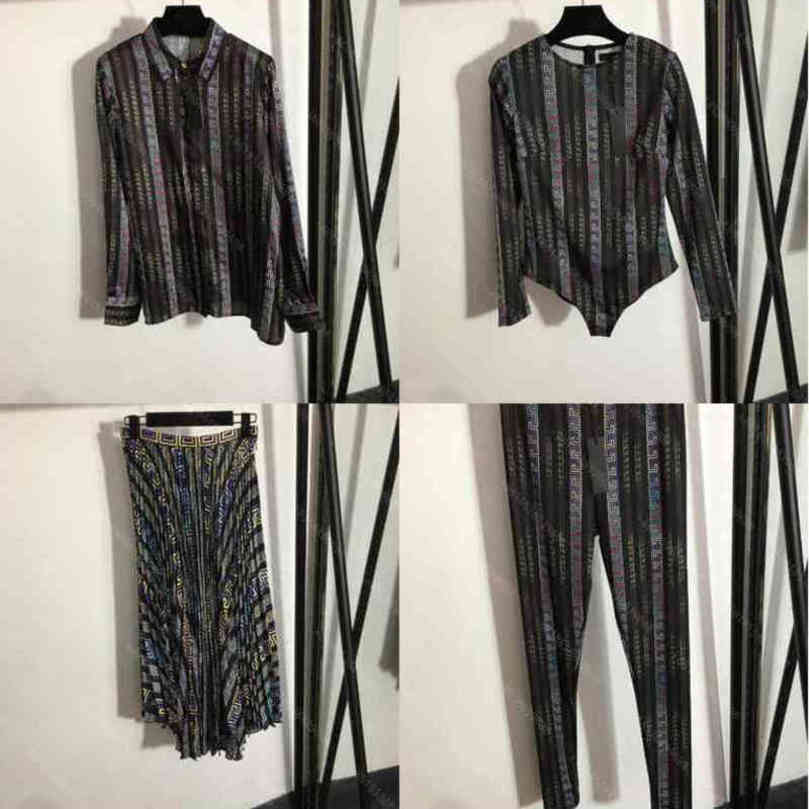 22ss luxury women clothing pants dress shirt Bodysuit 5 piece suit retro Roman pattern sexy Siamese Tights high waist pleated skirt logo brand womens Apparel a1
22ss luxury women clothing pants dress shirt Bodysuit 5 piece suit retro Roman pattern sexy Siamese Tights high waist pleated skirt logo brand womens Apparel a1