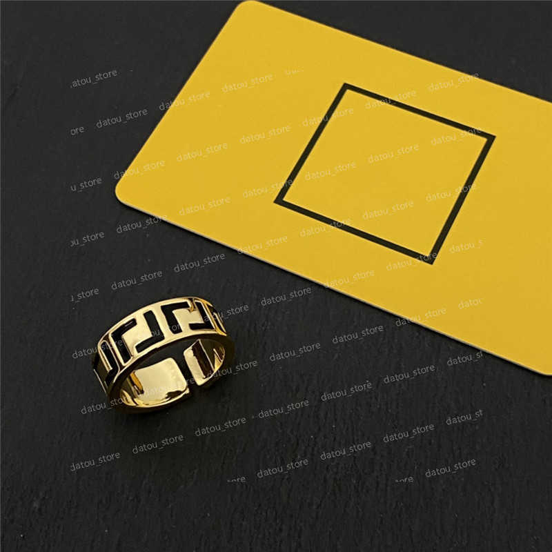 Men Womens Luxury Designer Jewelry Fashion Gold Hoop Rings Party Gift Engagement Ring For Women Mens Love Rings Anillo Datou_store Letter
Men Womens Luxury Designer Jewelry Fashion Gold Hoop Rings Party Gift Engagement Ring For Women Mens Love Rings Anillo Datou_store Letter