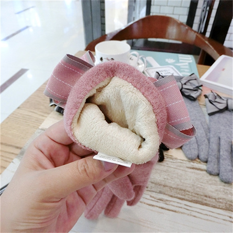 Fashion Women Big Bow Knot Touch Screen Gloves Winter Female Thickening Warm Finger Gloves Girls Cute Wrist Gloves Touch Agl100 201104