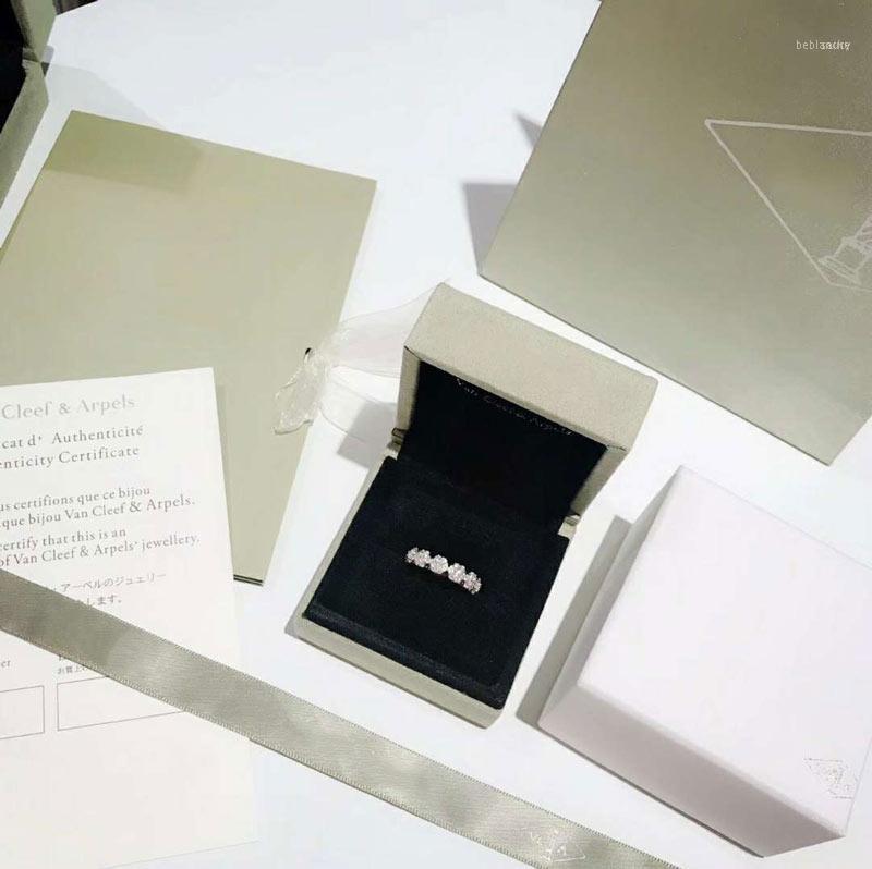 Band Rings Flower Full Diamond Jewelry S925 Sterling Silver For Women's High Christmas Party Gift Size:567811
Band Rings Flower Full Diamond Jewelry S925 Sterling Silver For Women's High Christmas Party Gift Size:567811
