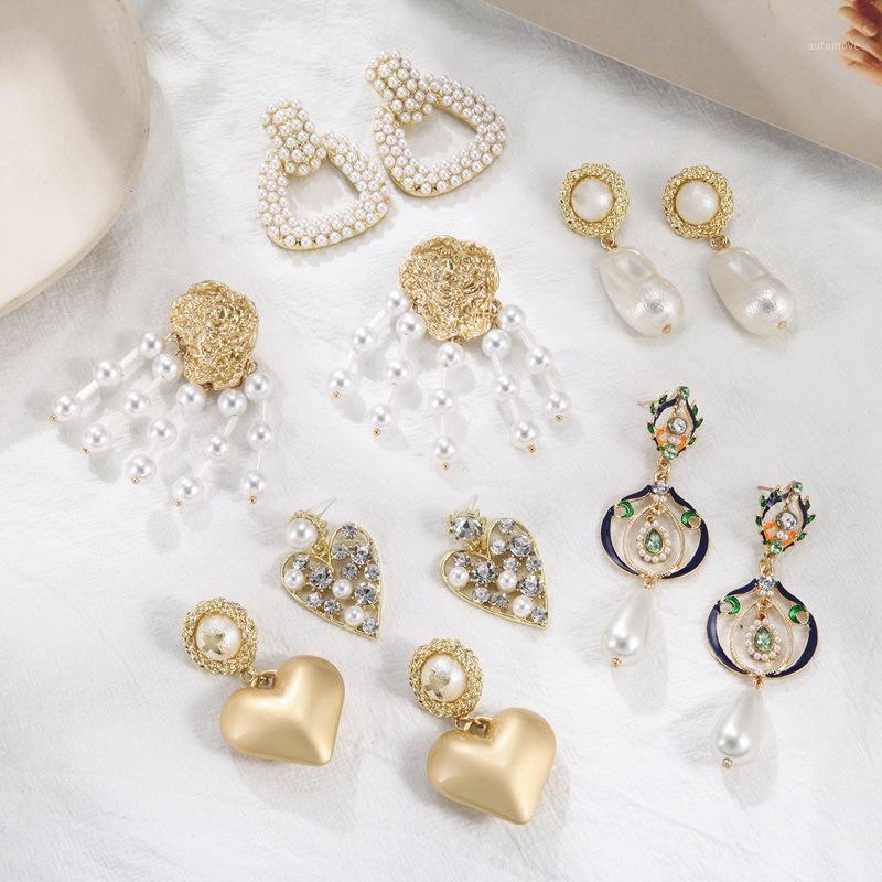 Match-Right Fashion Statement 2020 Big Heart Earrings for Women Pearl Hanging Dangle Earrings Drop Earring Modern Jewelry SP10421
Match-Right Fashion Statement 2020 Big Heart Earrings for Women Pearl Hanging Dangle Earrings Drop Earring Modern Jewelry SP10421