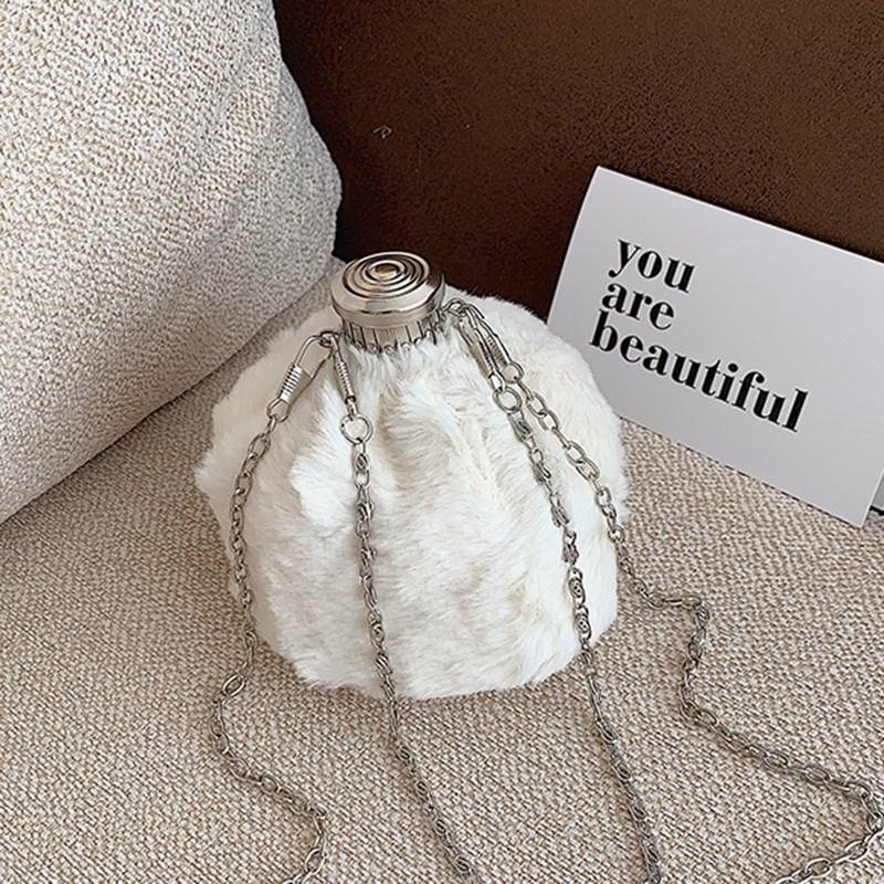 Soft Plush Bucket Crossbody Handbags Tote Women 2021 Winter Bags for Female Casual Shoulder Handbags and Purses, Black 
Soft Plush Bucket Crossbody Handbags Tote Women 2021 Winter Bags for Female Casual Shoulder Handbags and Purses, Black