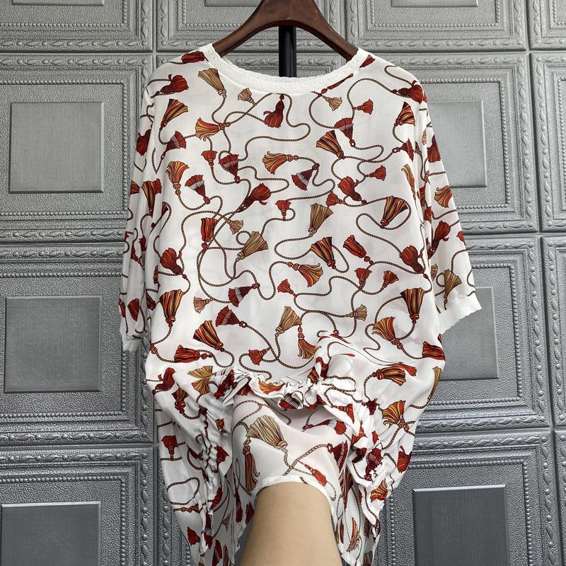 7.15 Floral Silk Blouse Women Summer 2020 New Three Quarter Sleeve Loose Print Spliced Pullover Shirt, As picture
7.15 Floral Silk Blouse Women Summer 2020 New Three Quarter Sleeve Loose Print Spliced Pullover Shirt, As picture