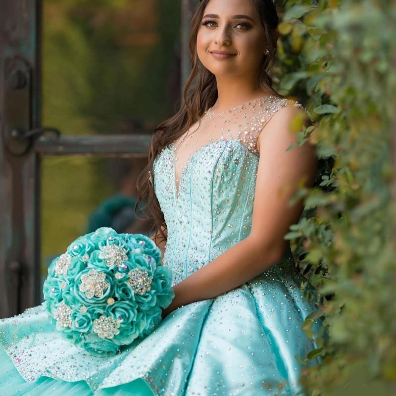 Blue Quinceanera Dresses Crew Neck Bead Top Ruched Satin and Tulle Skirt Girls Sweet 15 Prom Dress