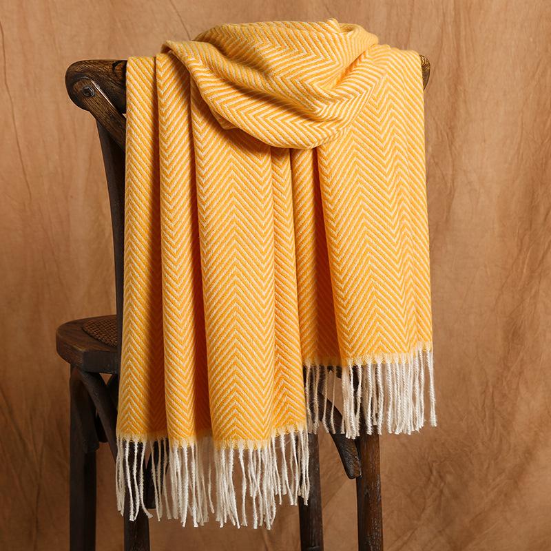 Women Striped Wool Blend Hijabs Mantilla Soft Kerchief Korean Version Wrap Imitation Cashmere Cachecol Feminino Shawls
Women Striped Wool Blend Hijabs Mantilla Soft Kerchief Korean Version Wrap Imitation Cashmere Cachecol Feminino Shawls