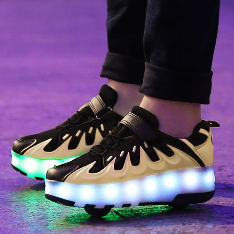 Black Pink Grey USB Charging Fashion Girls Boys LED Light Roller Skate Shoes For Children Kids Sneakers With Wheels Two wheels, Gray
Black Pink Grey USB Charging Fashion Girls Boys LED Light Roller Skate Shoes For Children Kids Sneakers With Wheels Two wheels, Gray