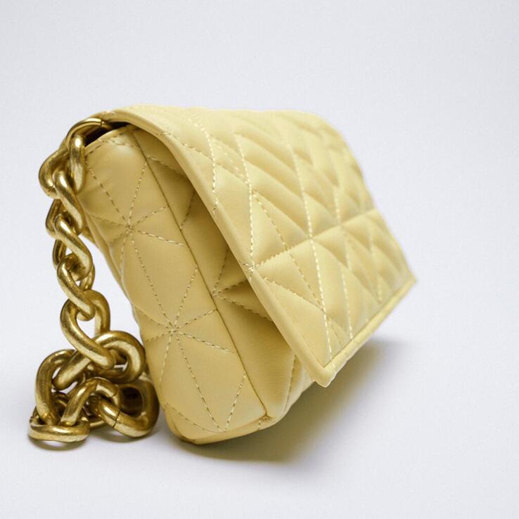 Wholesale factory ladies leathers shoulder bags soft clamshell thick chains handbags simple atmosphere solid color leather chain bag retro Joker plaid handbag