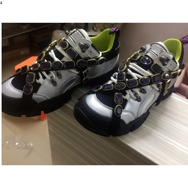 The latest Flashtrek shoes with removable crystal men shoes fashion WomenSneakers mmkjjj0001
The latest Flashtrek shoes with removable crystal men shoes fashion WomenSneakers mmkjjj0001