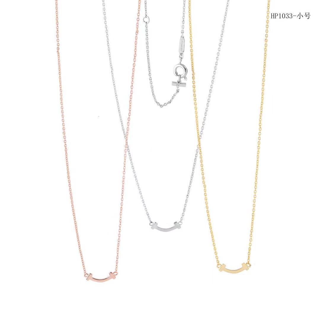 women the mini pendent designer fashion jewelry stainless steel material smile pendant necklace
women the mini pendent designer fashion jewelry stainless steel material smile pendant necklace