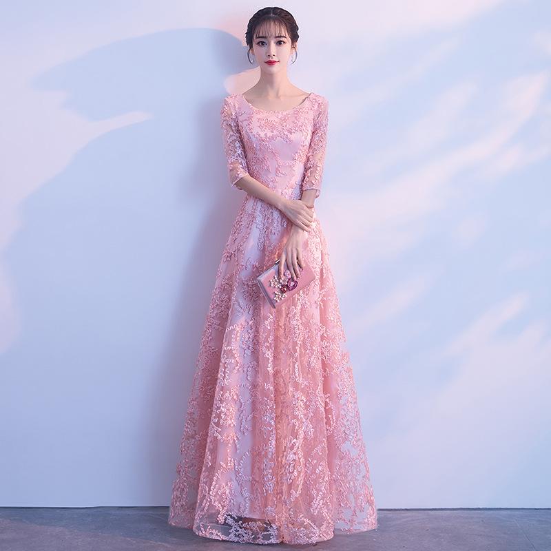 O-neck Chinese Women Qipao Dress Half Sleve Long Sexy Evening Party Gown Cheongsam Lace Flower Novelty Pleated Dresses Vestidos
O-neck Chinese Women Qipao Dress Half Sleve Long Sexy Evening Party Gown Cheongsam Lace Flower Novelty Pleated Dresses Vestidos