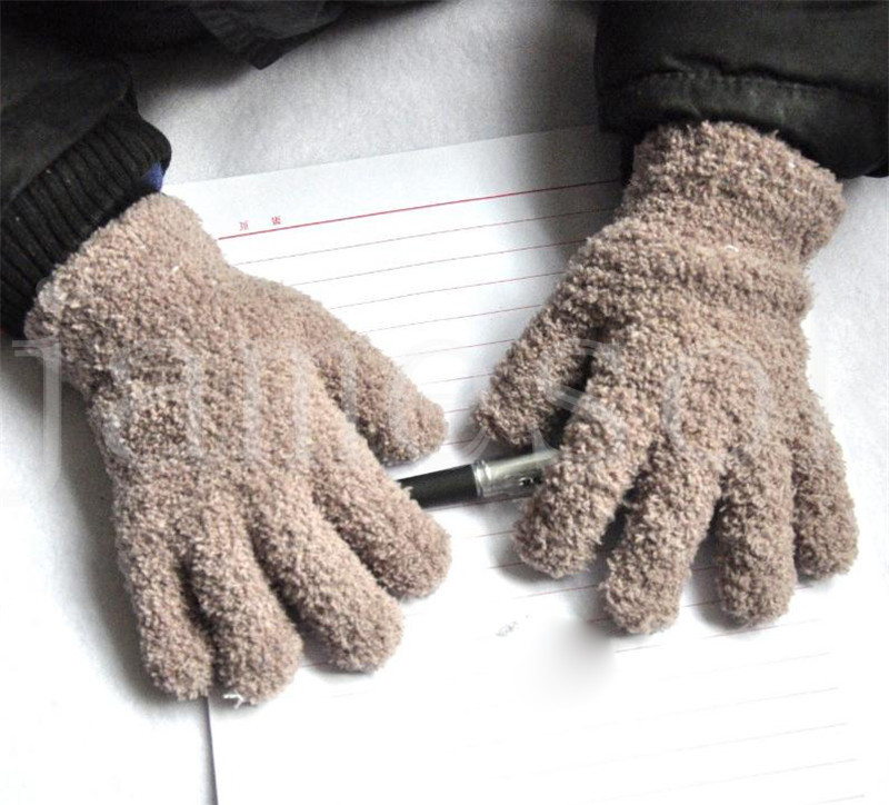 Warmom Coral Fleece Thicken Kids Gloves Winter Keep Warm Children Baby Plush Furry Full Finger Mittens Soft Gloves For 7-11Years DB251
