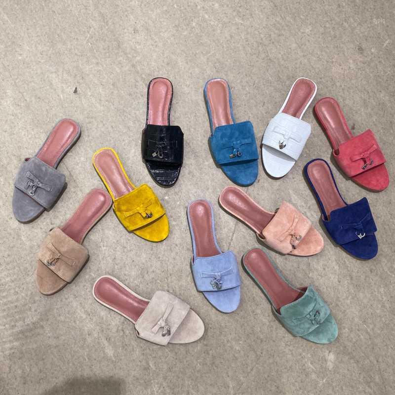New Hot Sale Shoes Women Summer Leisure Flats Kid Suede Genuine Leather Leather Feet Metal Decor Women Slippers Zapatos De Mujer1, As pic 
New Hot Sale Shoes Women Summer Leisure Flats Kid Suede Genuine Leather Leather Feet Metal Decor Women Slippers Zapatos De Mujer1, As pic