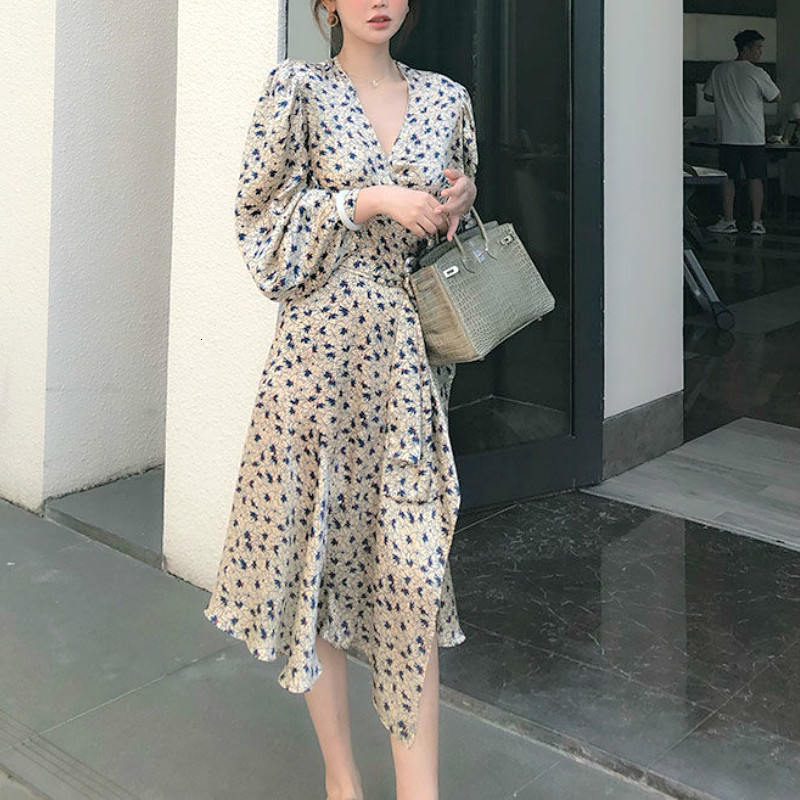 Elegant Floral Retro Designer Praty Dress Lady From the Korean Office Dressed in a Play 2021 Female Autumn 7ymg, Floral dress
Elegant Floral Retro Designer Praty Dress Lady From the Korean Office Dressed in a Play 2021 Female Autumn 7ymg, Floral dress