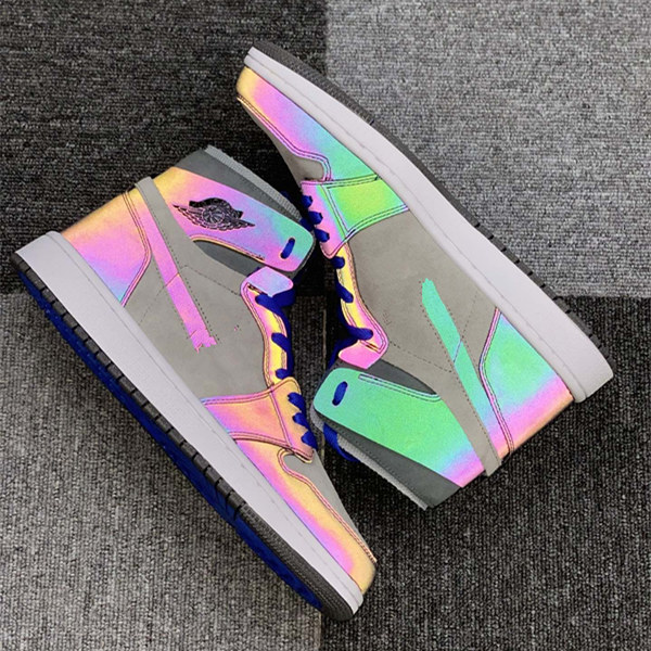 2021 LOL LPL jumpman 1 Zoom Comfort Mens sneakers casual shoes 1s Nake skin women sports AJ trainers fashion outdoor, Nice
2021 LOL LPL jumpman 1 Zoom Comfort Mens sneakers casual shoes 1s Nake skin women sports AJ trainers fashion outdoor, Nice