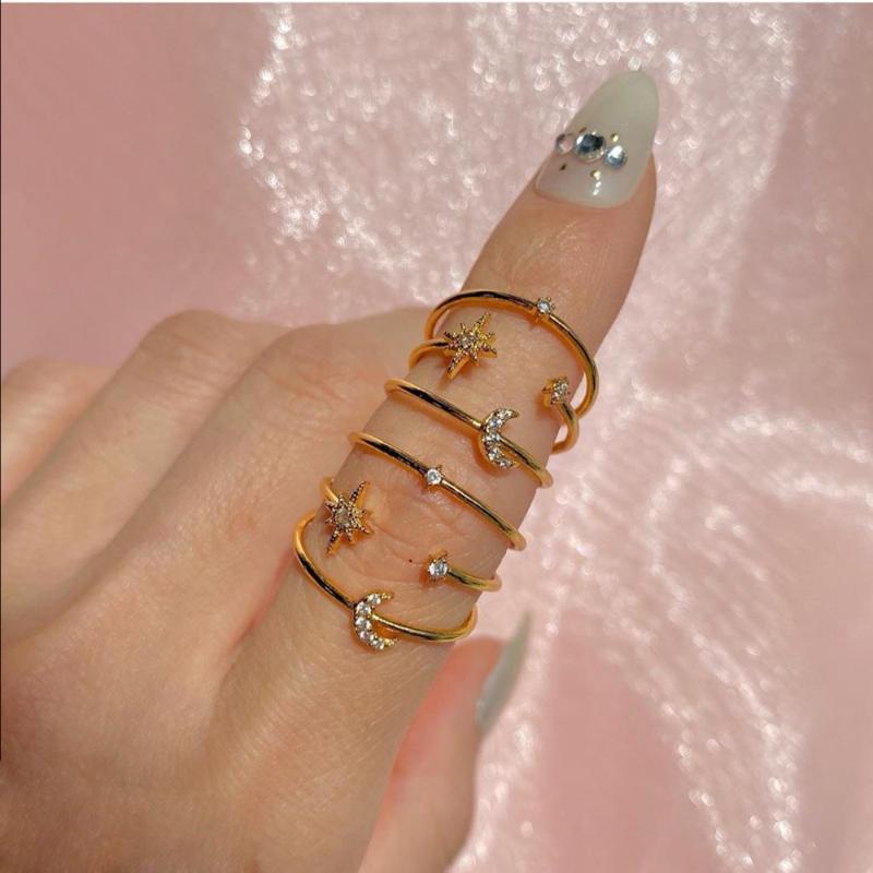 Fashion Open Resizable Rhinestone Filled Star Moon Rings For Women Girl's Cute Crystal Thin Gold Ring Jewelry Gift
Fashion Open Resizable Rhinestone Filled Star Moon Rings For Women Girl's Cute Crystal Thin Gold Ring Jewelry Gift