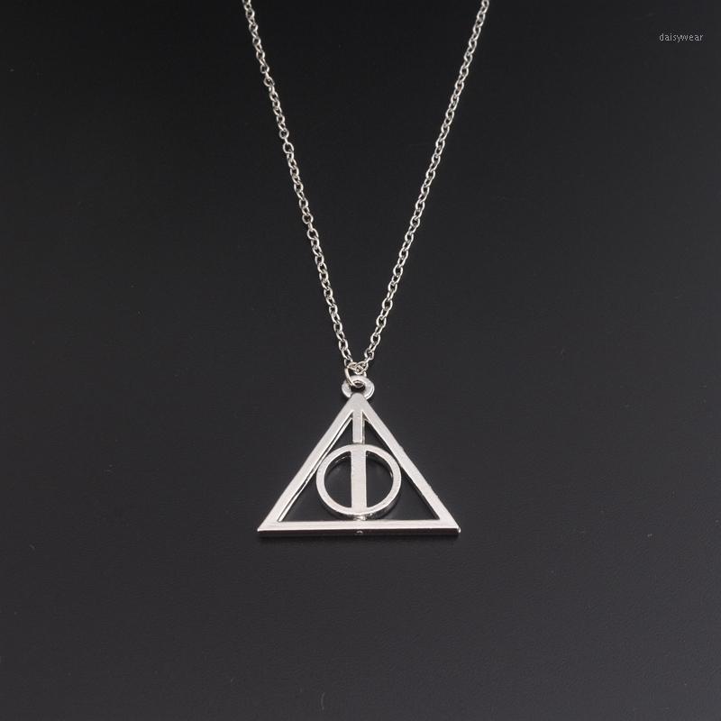 SG Movie HP Deathly Hallows Wizard Necklace Can Be Rotated Gregory's Fiduciary Triangle Men Lady Necklaces Pendants1
SG Movie HP Deathly Hallows Wizard Necklace Can Be Rotated Gregory's Fiduciary Triangle Men Lady Necklaces Pendants1