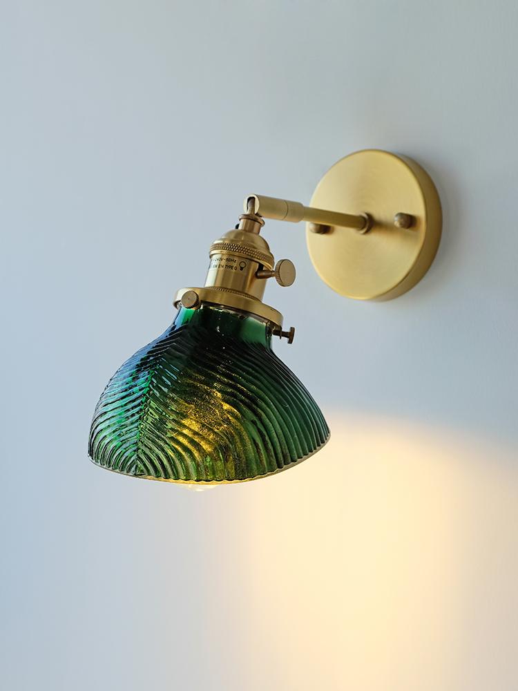 Nordic Style Wall lamps Luxury Glass Bedroom Bedside Wall lights French Retro Art Lighting Rotatable Mirror Headlight
Nordic Style Wall lamps Luxury Glass Bedroom Bedside Wall lights French Retro Art Lighting Rotatable Mirror Headlight