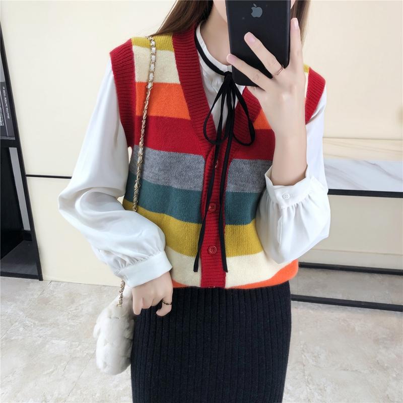 Vintage Rainbow Knit Vest Women Spring Autumn Sleeveless Pullover Sweater Vest Korean Cute Ladies Girls V neck Striped Top, As photo
Vintage Rainbow Knit Vest Women Spring Autumn Sleeveless Pullover Sweater Vest Korean Cute Ladies Girls V neck Striped Top, As photo