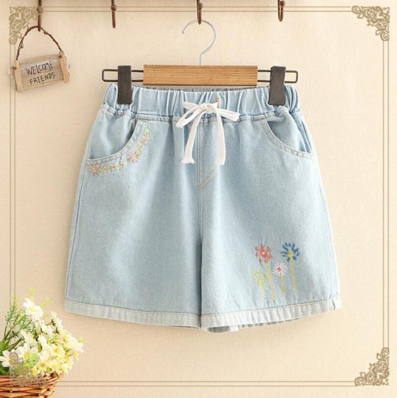 Flowers Embroidery Denim Shorts Hight Waist Cotton Casual Femme Jeans Short Elastic Wais Shorts 2020 Summer Women' p1475, Light blue
Flowers Embroidery Denim Shorts Hight Waist Cotton Casual Femme Jeans Short Elastic Wais Shorts 2020 Summer Women' p1475, Light blue