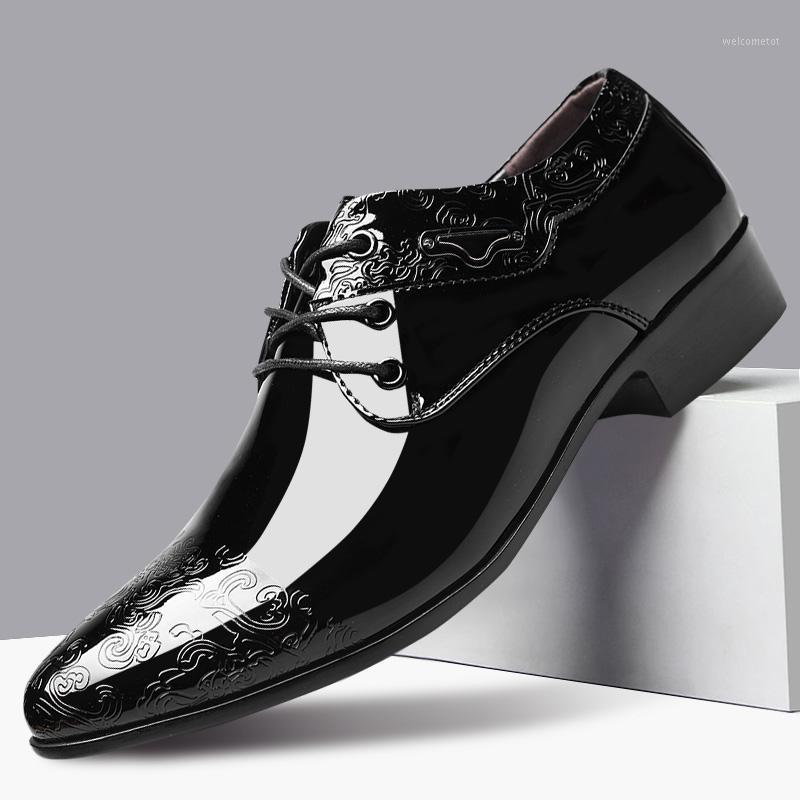 Free Shipping Black Formal Patent Leather Shoes For Men Fashion Printed Men's Dress Shoes Man Pointed Toe Wedding1
Free Shipping Black Formal Patent Leather Shoes For Men Fashion Printed Men's Dress Shoes Man Pointed Toe Wedding1