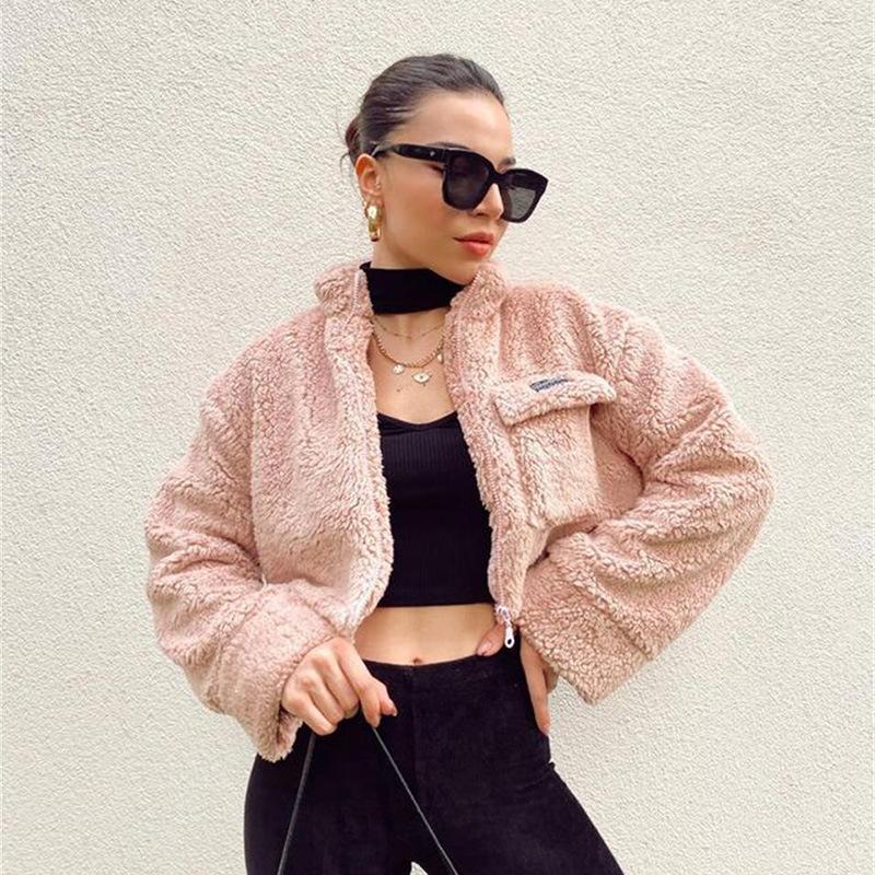 Winter New Fashion plush Jacket Short Sexy Slim Flared Sleeve All-Match Zipper Jacket Women 2021 European Women, Gray
Winter New Fashion plush Jacket Short Sexy Slim Flared Sleeve All-Match Zipper Jacket Women 2021 European Women, Gray