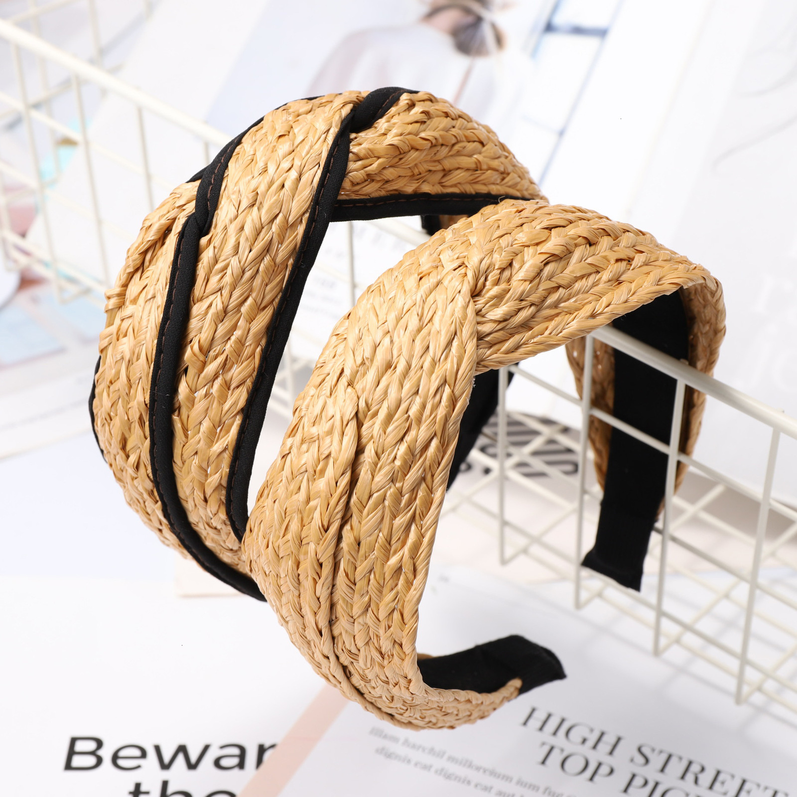 70% discount Bohemian Retro Summer Straw Weaving Knotted Headband for Women Cross Handmade Hoop Hairband Hair Accessories
70% discount Bohemian Retro Summer Straw Weaving Knotted Headband for Women Cross Handmade Hoop Hairband Hair Accessories