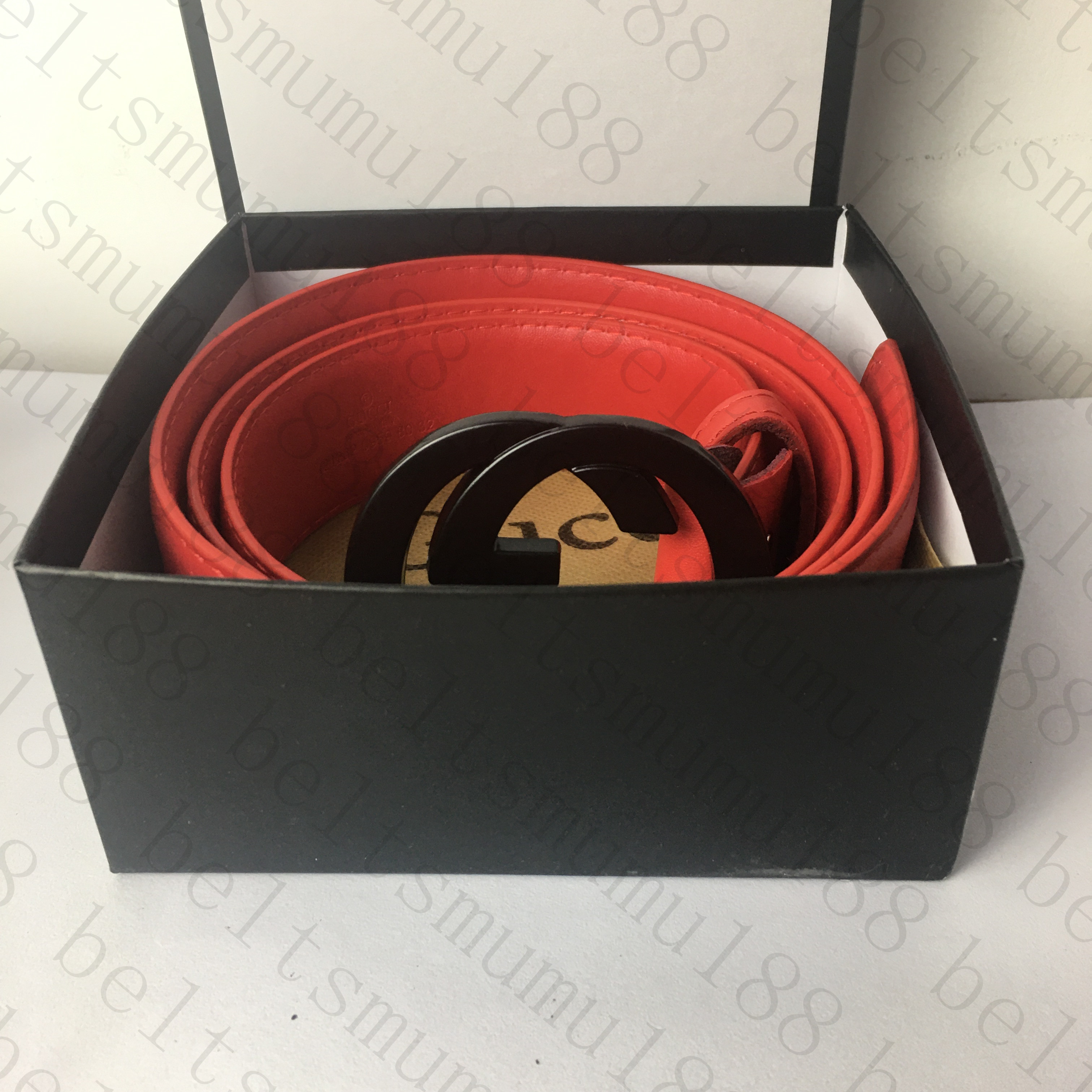 2021 Fashion Big buckle genuine leather belt with box designer men women high quality mens belts AAA4100, Belts+box
2021 Fashion Big buckle genuine leather belt with box designer men women high quality mens belts AAA4100, Belts+box