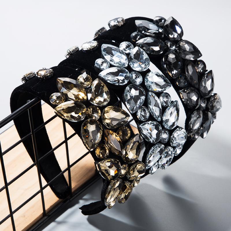 Boutique Solid Color Crystal Wide Headband for Woman Girls Luxury Glass Crystal Velvet Hair Band Woman Girls Hair Accessories
Boutique Solid Color Crystal Wide Headband for Woman Girls Luxury Glass Crystal Velvet Hair Band Woman Girls Hair Accessories