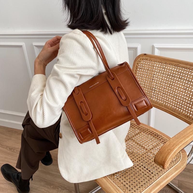 Brown Shoulder Bags For Women 2021 Classic Small Square Cross Body Bag Female Vintage Pu Luxury Leather Tote Bag, Beige
Brown Shoulder Bags For Women 2021 Classic Small Square Cross Body Bag Female Vintage Pu Luxury Leather Tote Bag, Beige
