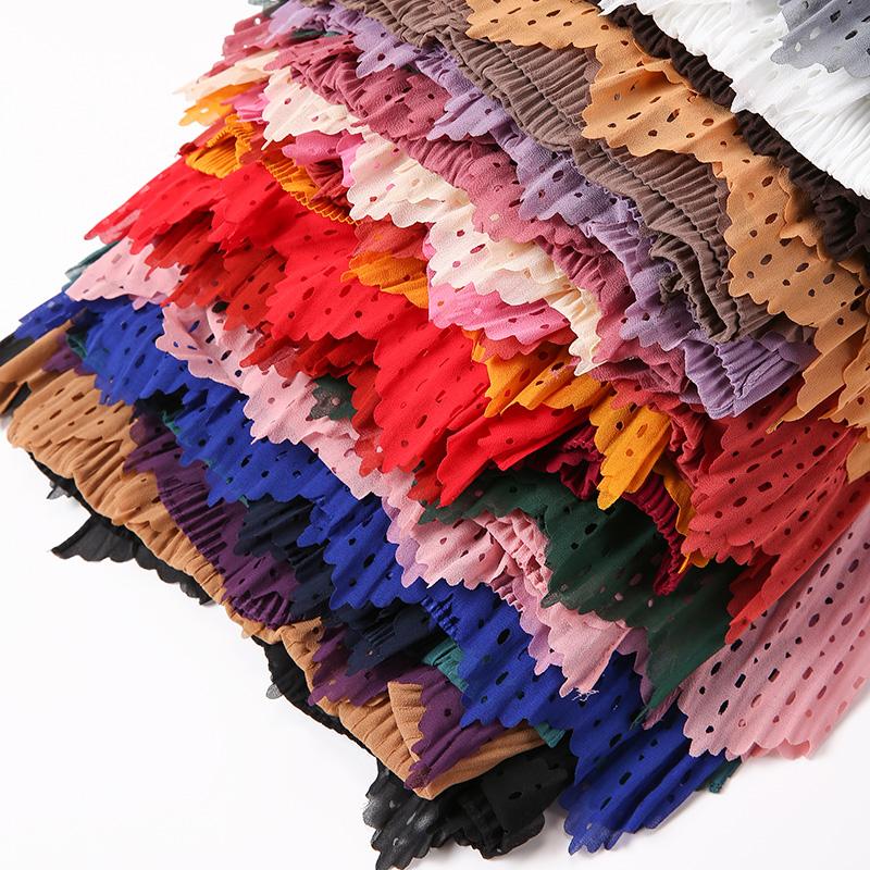 1 Pc Crumpled Shawl Chiffon Crush Laser Cut Heavy Chiffon Hijab Scarf Shawls Muslim Turban Wraps Pleated Hijabs Scarves
1 Pc Crumpled Shawl Chiffon Crush Laser Cut Heavy Chiffon Hijab Scarf Shawls Muslim Turban Wraps Pleated Hijabs Scarves