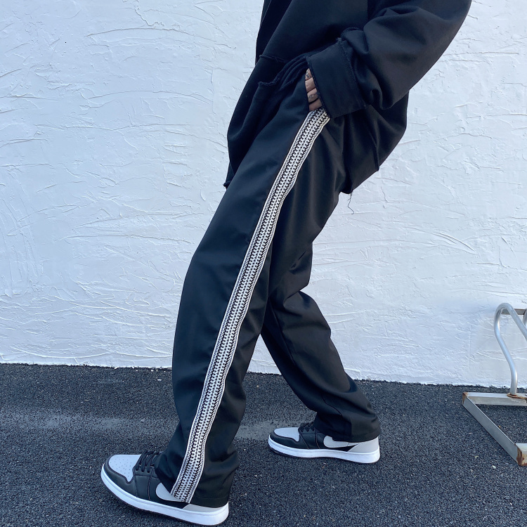2021 New Masculinas Primavera Outono High Street Estilo Retro Webbing Sweatpants Hip-hop Linha Reta Solto Drape Juventude ZAKP, Black
2021 New Masculinas Primavera Outono High Street Estilo Retro Webbing Sweatpants Hip-hop Linha Reta Solto Drape Juventude ZAKP, Black