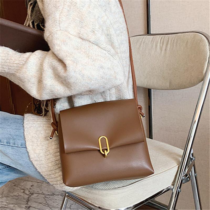 New Trendy PU Leather Flap Square Shoulder Bag Female Solid Color Wild Style Messenger Bag Women Casual Shopping Small Handbags, Black
New Trendy PU Leather Flap Square Shoulder Bag Female Solid Color Wild Style Messenger Bag Women Casual Shopping Small Handbags, Black