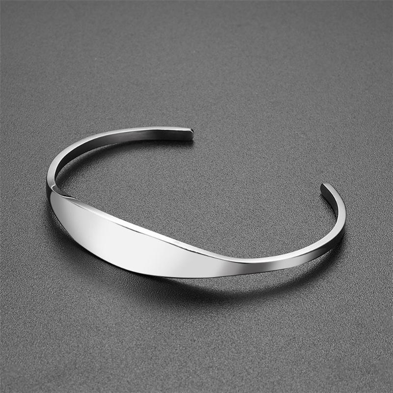 New 2021 Luxury Fashion Men Open Bracelet High Quality Stainless Steel Simple Couple Women Wedding Gifts Casual Jewelry
New 2021 Luxury Fashion Men Open Bracelet High Quality Stainless Steel Simple Couple Women Wedding Gifts Casual Jewelry