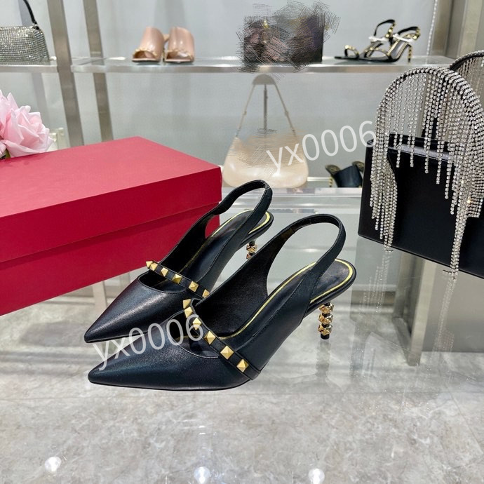 2022 Fashion Tread Slick canvas 35-42 sneaker Arrivals Platform shoes High triple black white royal pale pink red women casual chaussu yh211123, Choose the color
2022 Fashion Tread Slick canvas 35-42 sneaker Arrivals Platform shoes High triple black white royal pale pink red women casual chaussu yh211123, Choose the color