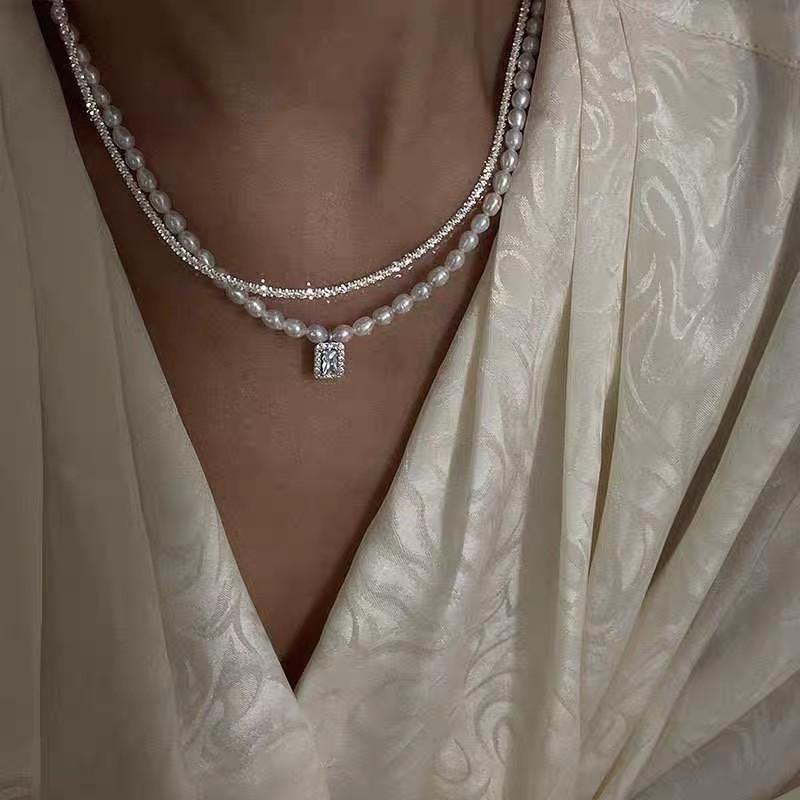 TIMEONLY French Double Layered Imitation Pearl Chain Choker Necklace Square Crystal Sweater Neckalce for Women Girls Jewelry
TIMEONLY French Double Layered Imitation Pearl Chain Choker Necklace Square Crystal Sweater Neckalce for Women Girls Jewelry
