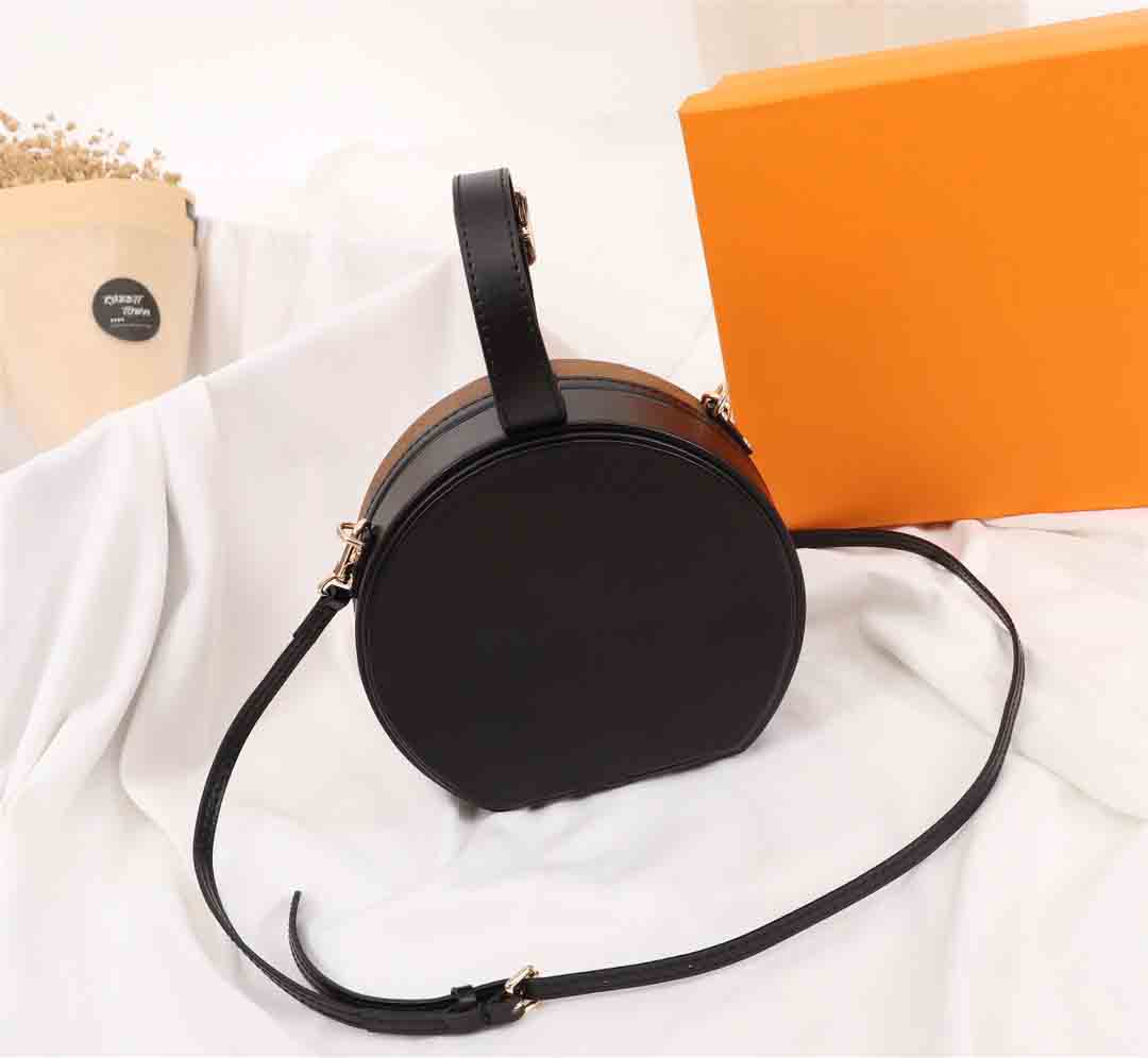 2021 Flower Letter Handbag Round Cake Banquet Handbag Shoulder Bag Leather Lady Clutch Messenger Bag Wallet, Brown
2021 Flower Letter Handbag Round Cake Banquet Handbag Shoulder Bag Leather Lady Clutch Messenger Bag Wallet, Brown