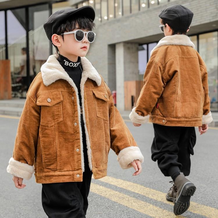 Boys' Coat New Style Children's Plush and Cotton Padded Coat Toddler Girl Winter Clothes boy clothes, Blackish green
Boys' Coat New Style Children's Plush and Cotton Padded Coat Toddler Girl Winter Clothes boy clothes, Blackish green