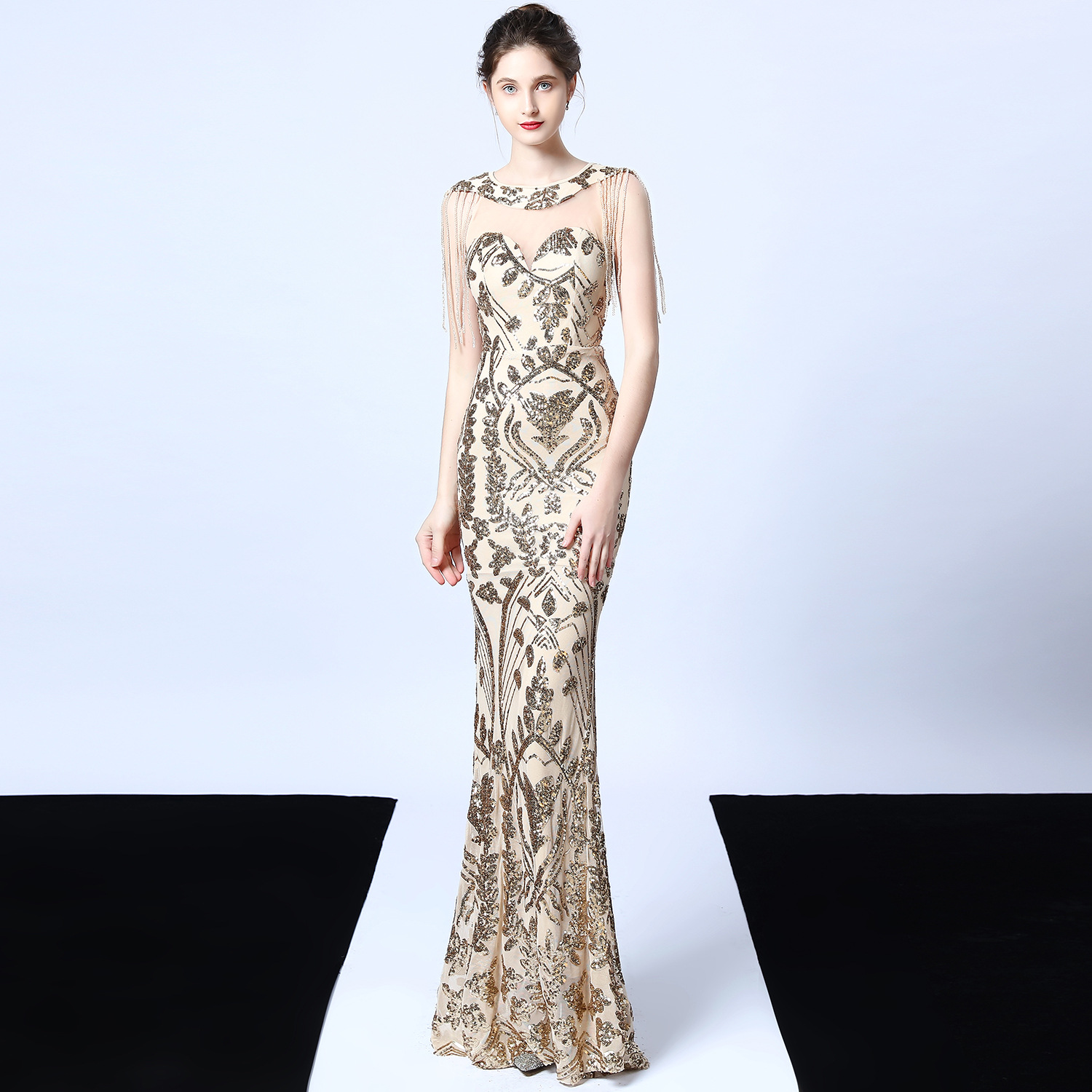 Sparkly Emerald Green Evening Dresses Sequins Applique Tassel Mermaid Fishtail Prom Reception Gowns robe vert émeraude
