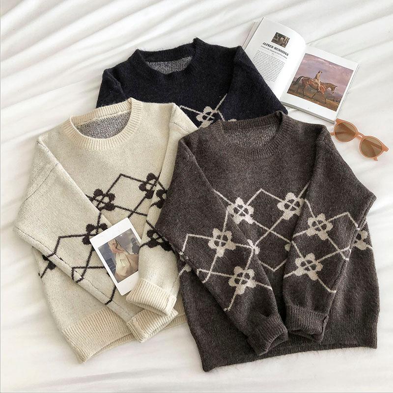 2020 New Autumn Winter Pullover Sweater Women Long Sleeved Vintage Flower Pattern Korean Knitted Sweater Woman Oversized Tops, Black
2020 New Autumn Winter Pullover Sweater Women Long Sleeved Vintage Flower Pattern Korean Knitted Sweater Woman Oversized Tops, Black