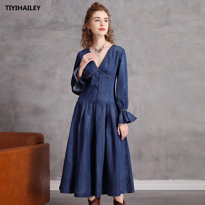 TIYIHAILEY Free Shipping 2020 New Full Flare Sleeve Long Mid-calf Denim Dress One-piece Women Vintage V-neck -XL Spring Autumn, Blue
TIYIHAILEY Free Shipping 2020 New Full Flare Sleeve Long Mid-calf Denim Dress One-piece Women Vintage V-neck -XL Spring Autumn, Blue