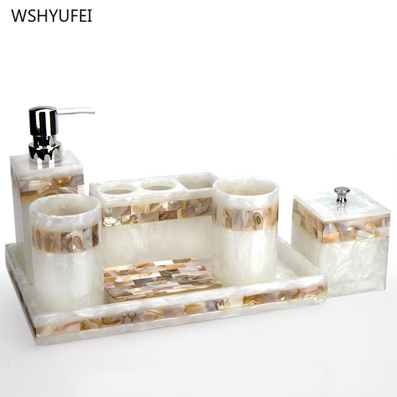 Light luxury shell home bathroom European wash suit bathroom supplies brush tooth cup soap bottle soap dish toothbrush holder
Light luxury shell home bathroom European wash suit bathroom supplies brush tooth cup soap bottle soap dish toothbrush holder