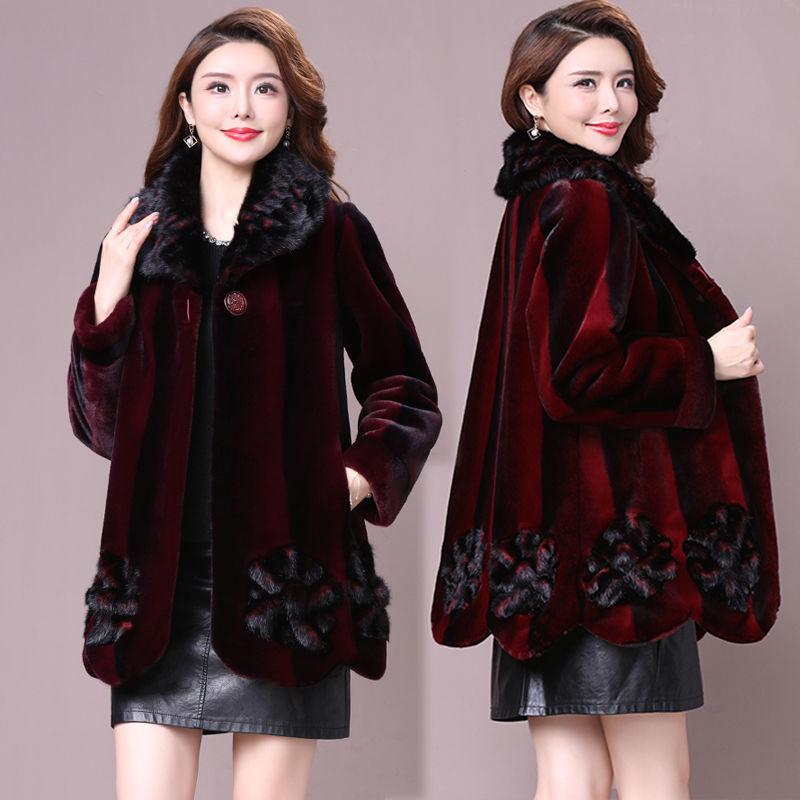 2020 New Autumn Winter Female Thick Warm Button Faux Fur Loose Coat Lady Soft Square Collar Fake Plush Fur Jacket Outerwear Z18, Red
2020 New Autumn Winter Female Thick Warm Button Faux Fur Loose Coat Lady Soft Square Collar Fake Plush Fur Jacket Outerwear Z18, Red