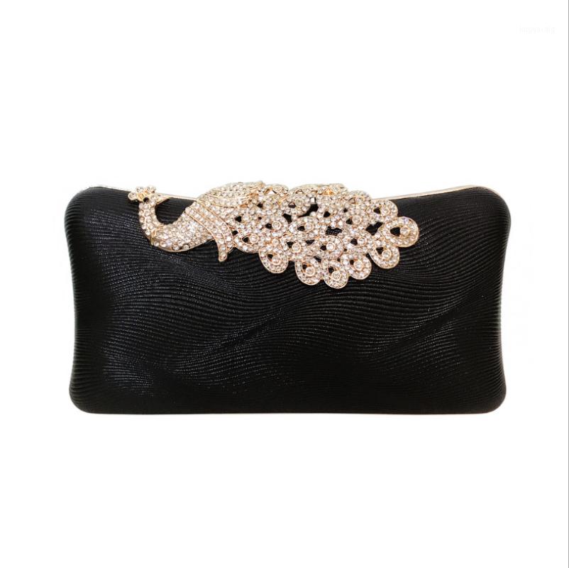 girls PU leather evening bag women banquet dress clutch diamond-set ladies handbag peacock small square messenger bag for party1, Color same as pictur
girls PU leather evening bag women banquet dress clutch diamond-set ladies handbag peacock small square messenger bag for party1, Color same as pictur