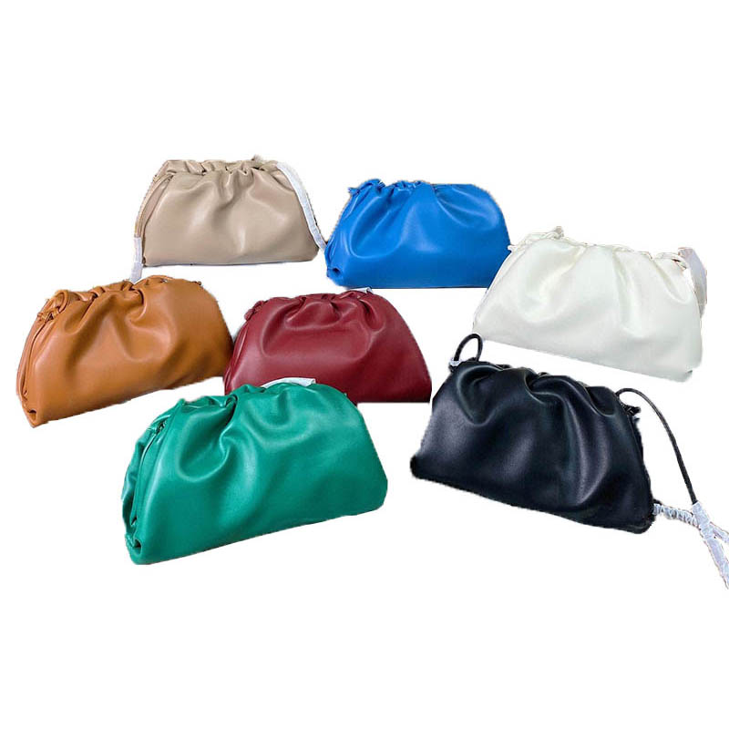 Ladies Luxurys Designers Bags The Pouch Handbags Leather Crossbody Women Shoulder Fashion Totes Bag Womens Purse, Colour 1
Ladies Luxurys Designers Bags The Pouch Handbags Leather Crossbody Women Shoulder Fashion Totes Bag Womens Purse, Colour 1