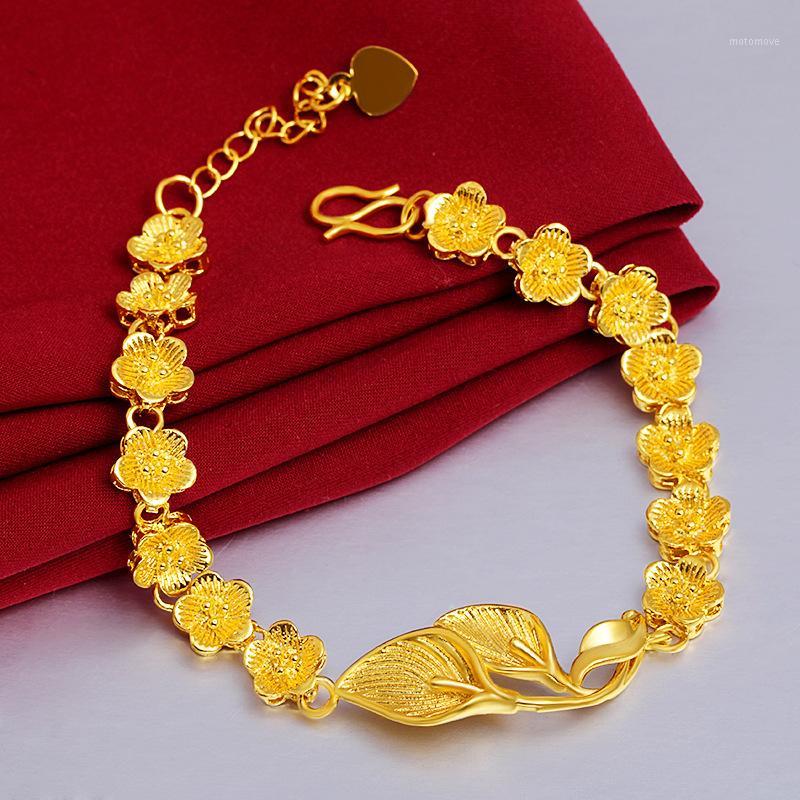 Vietnam Placer Gold Titanium Plated Women's Flower Bud Head Thailand Gold Bracelet Ornament1
Vietnam Placer Gold Titanium Plated Women's Flower Bud Head Thailand Gold Bracelet Ornament1