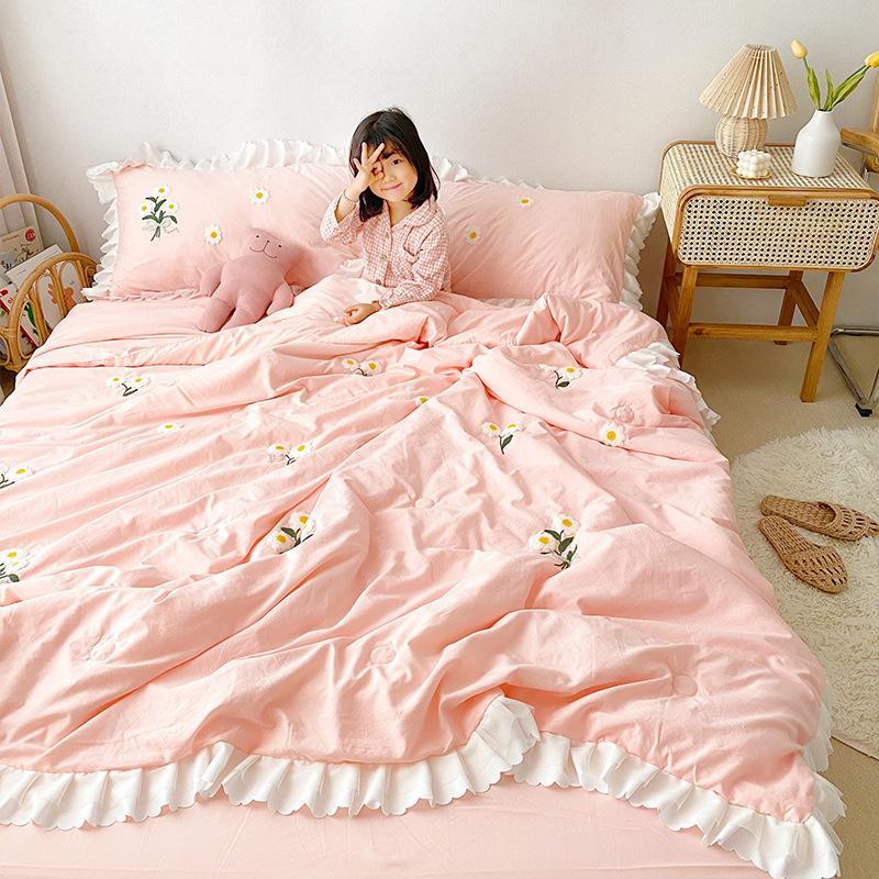Bedding Thin Embroidered Summer Cool Quilt Air Condition Coverlet Sofa Throw Quilts for Adult Kids Washed Cotton Bedspread Decor, Yellow
Bedding Thin Embroidered Summer Cool Quilt Air Condition Coverlet Sofa Throw Quilts for Adult Kids Washed Cotton Bedspread Decor, Yellow