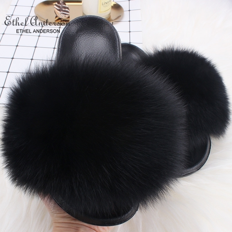 Ethel Anderson Plush Fox Slides Women Summer Slippers Beach Fluffy 100% Real Raccoon Fur Flip Flops Sandals Shoes Y200624, Light blue fox fur
Ethel Anderson Plush Fox Slides Women Summer Slippers Beach Fluffy 100% Real Raccoon Fur Flip Flops Sandals Shoes Y200624, Light blue fox fur