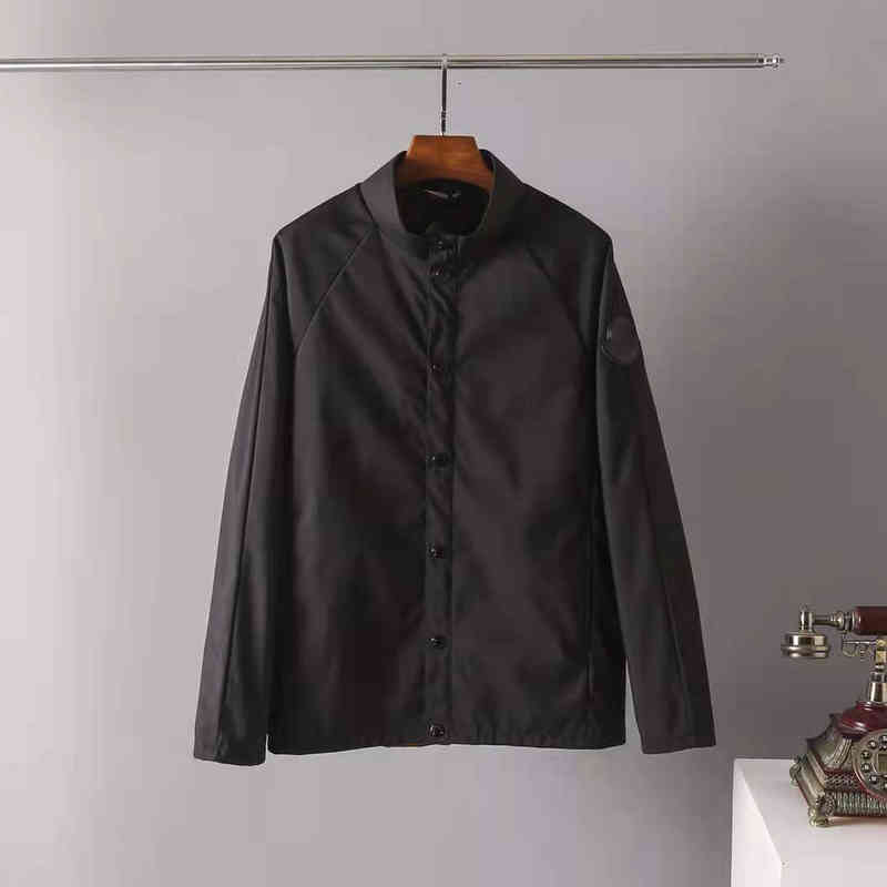 Men's Jackets Monclair mens designer jackets Bomber Brand Monclaires jacket Designers Men Clothing Europe and American style coat Fashion hombre Casual XKRH, Supplement (not shipped separately)
Men's Jackets Monclair mens designer jackets Bomber Brand Monclaires jacket Designers Men Clothing Europe and American style coat Fashion hombre Casual XKRH, Supplement (not shipped separately)